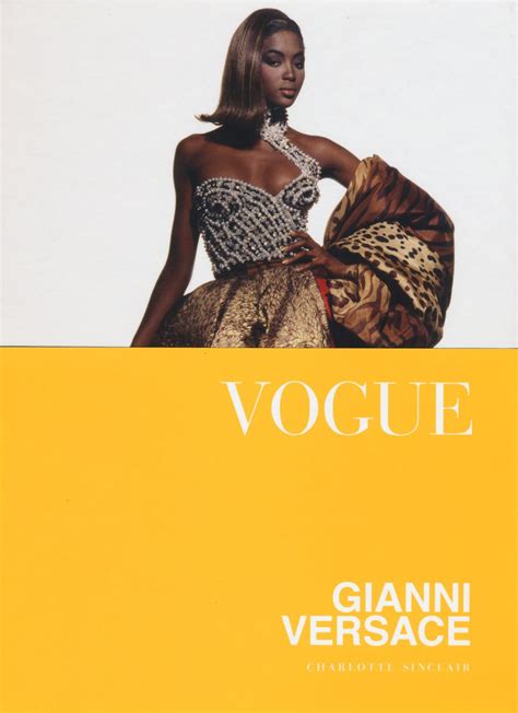 Vogue. Gianni Versace. Ediz. illustrata Hardcover – Illustrated, 4 